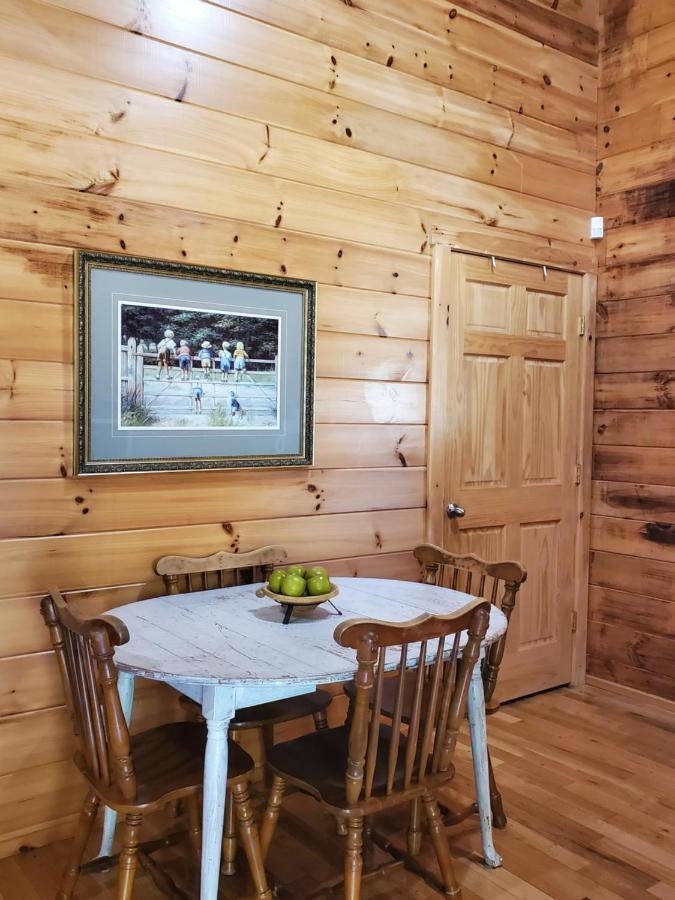 New River Trail Cabins Galax ภายนอก รูปภาพ