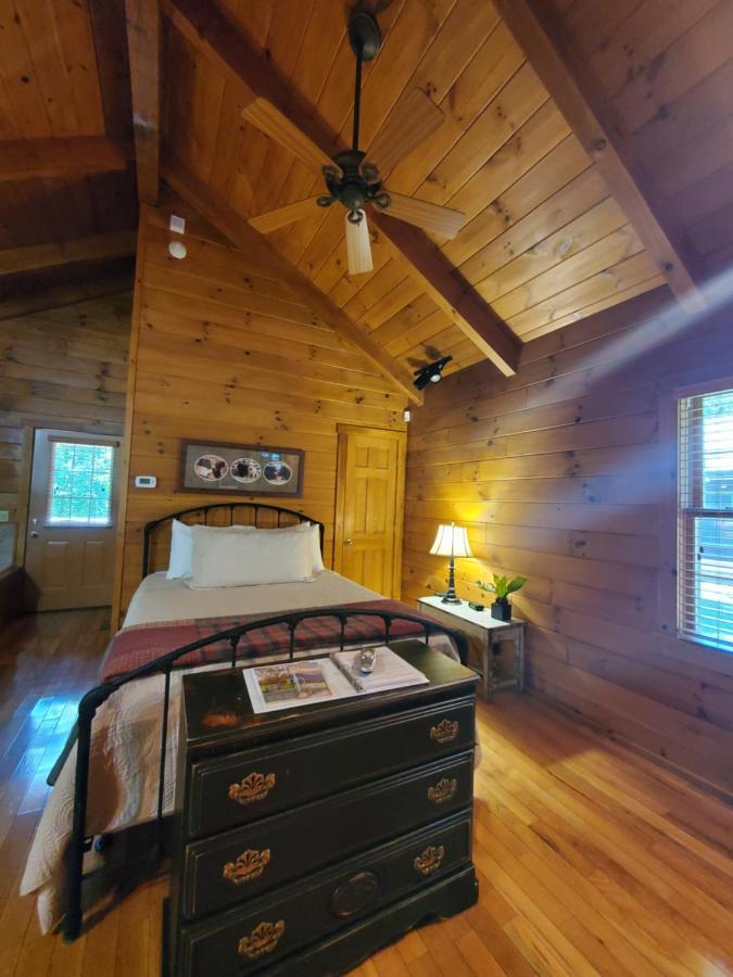 New River Trail Cabins Galax ภายนอก รูปภาพ