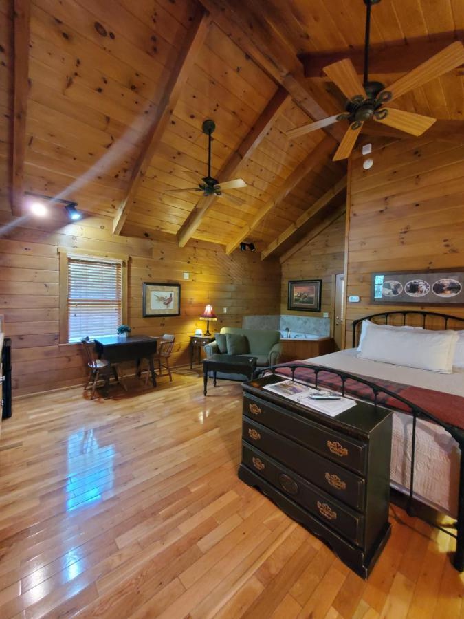 New River Trail Cabins Galax ภายนอก รูปภาพ