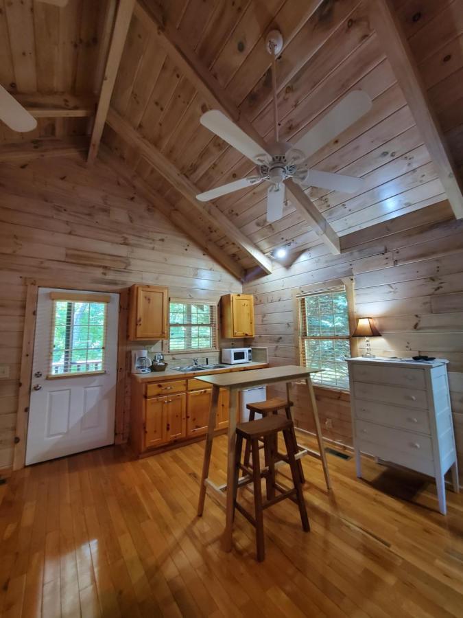 New River Trail Cabins Galax ภายนอก รูปภาพ