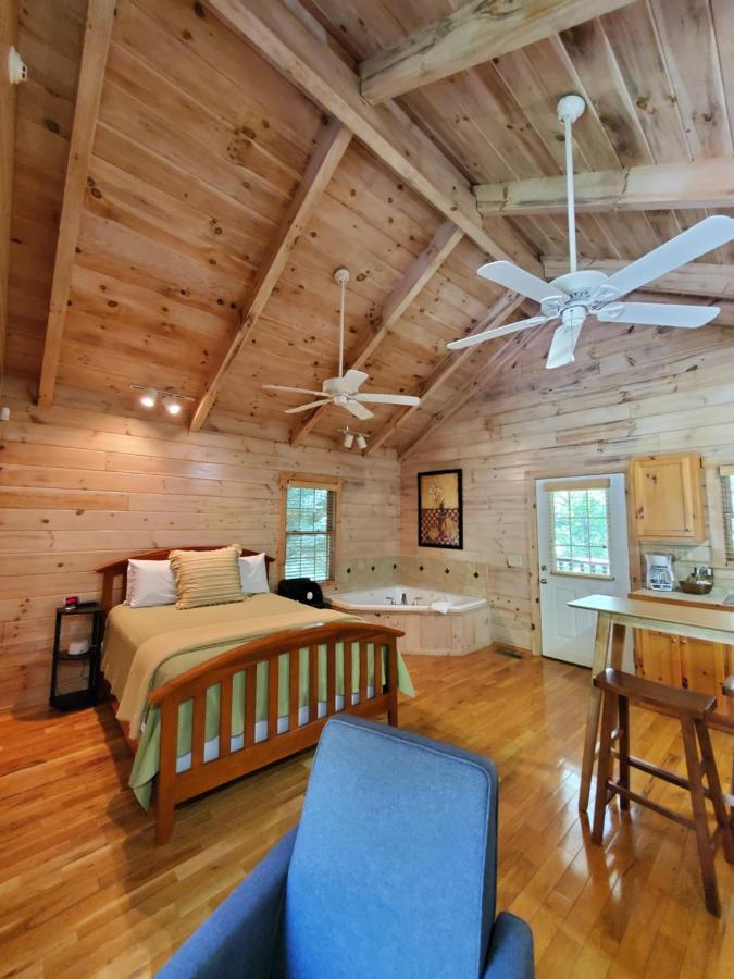 New River Trail Cabins Galax ภายนอก รูปภาพ