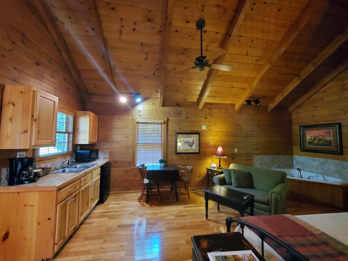 New River Trail Cabins Galax ภายนอก รูปภาพ
