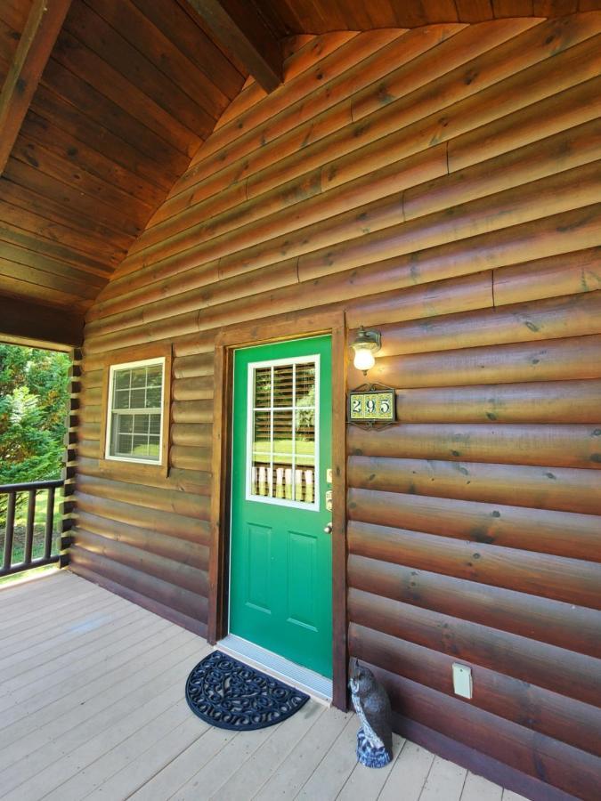 New River Trail Cabins Galax ภายนอก รูปภาพ