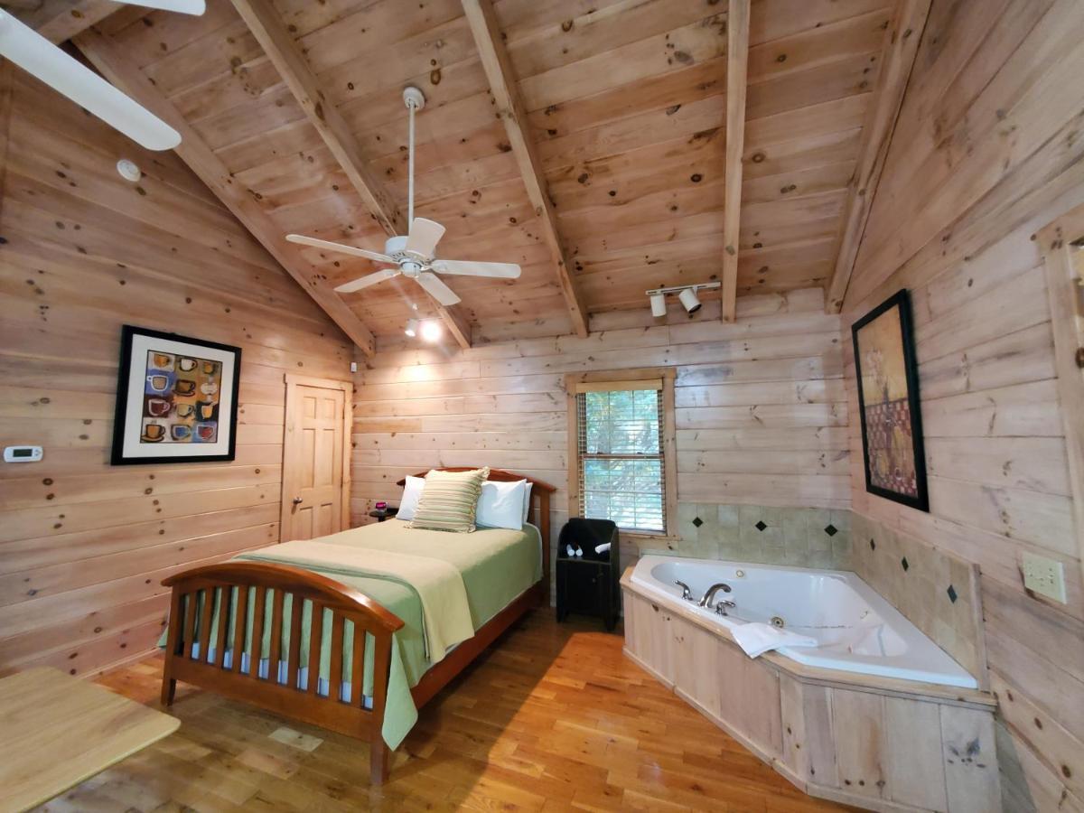 New River Trail Cabins Galax ภายนอก รูปภาพ