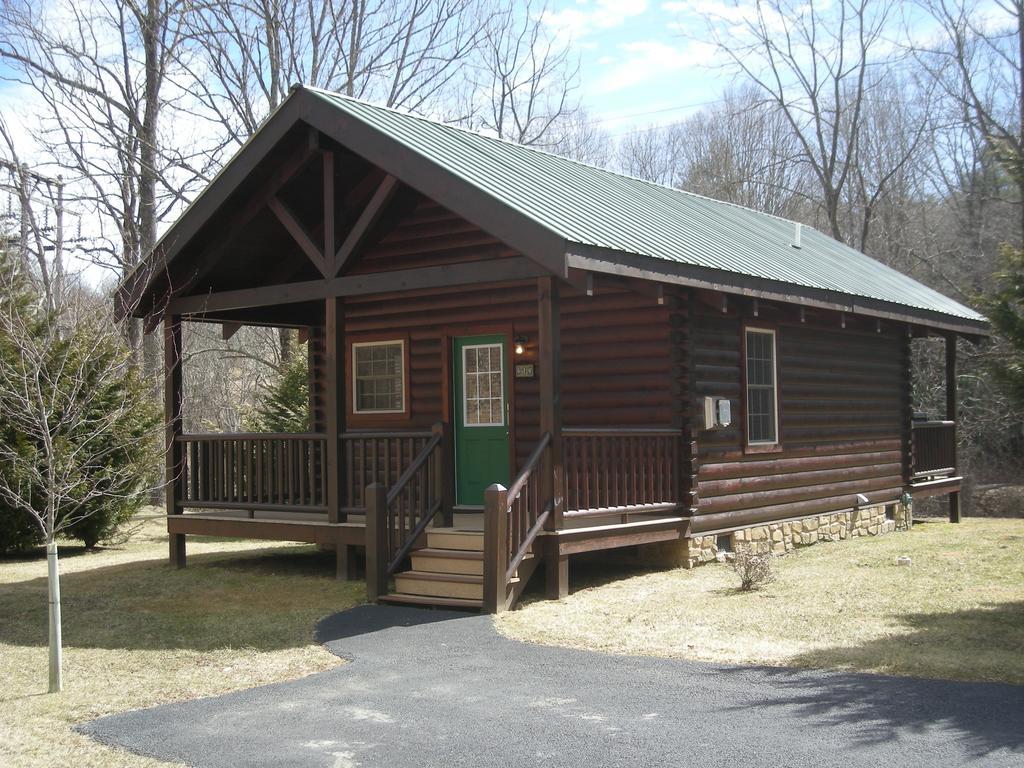 New River Trail Cabins Galax ภายนอก รูปภาพ